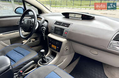 Хетчбек Citroen C4 2005 в 