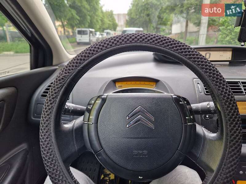 Купе Citroen C4 2007 в Львові