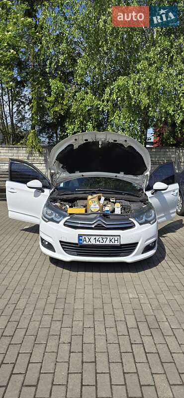 Хетчбек Citroen C4 2016 в Володимирі