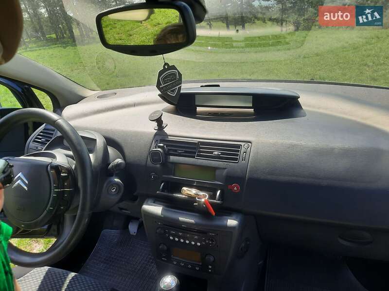 Хетчбек Citroen C4 2007 в Буську