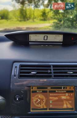Хэтчбек Citroen C4 2005 в 