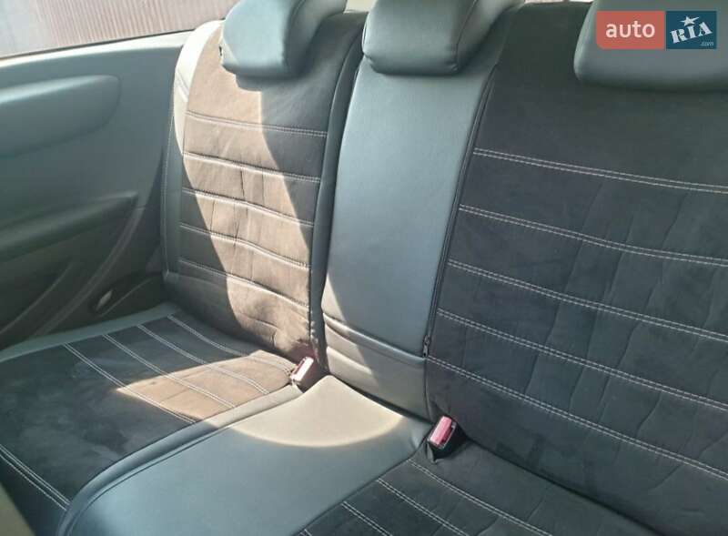 Хэтчбек Citroen C4 2008 в Киеве