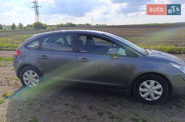 Хэтчбек Citroen C4 2008 в 