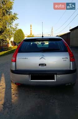 Хэтчбек Citroen C4 2006 в 