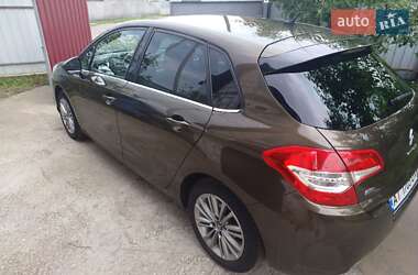 Хэтчбек Citroen C4 2010 в 