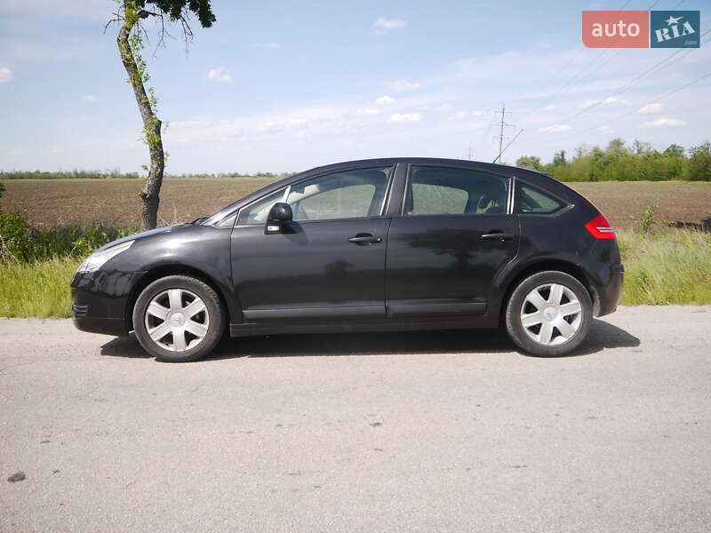 Хэтчбек Citroen C4 2006 в Запорожье