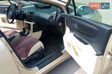 Хэтчбек Citroen C4 2007 в 