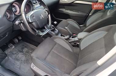 Хетчбек Citroen C4 2016 в 