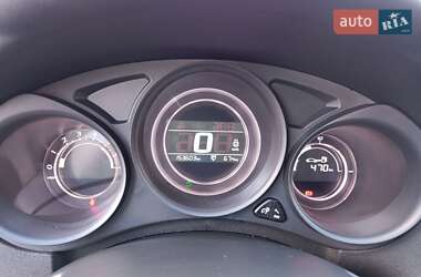 Хетчбек Citroen C4 2016 в 