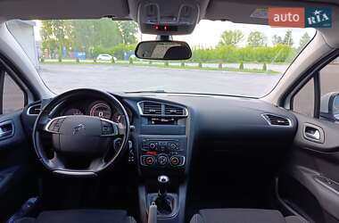 Хетчбек Citroen C4 2016 в 