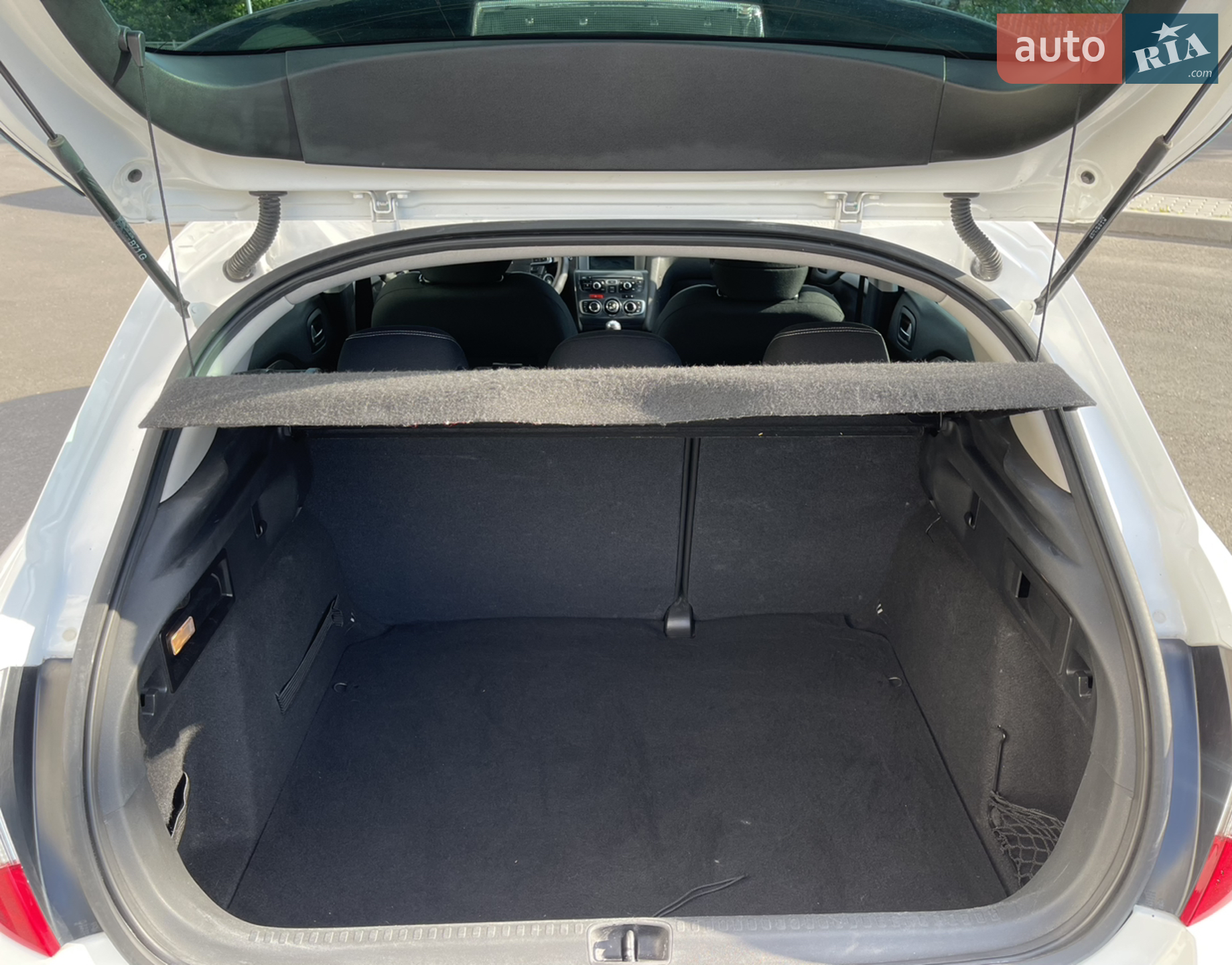 2011 Citroen C4 - мініатюра 32