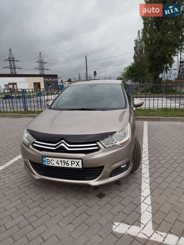 Хэтчбек Citroen C4 2011 в Львове