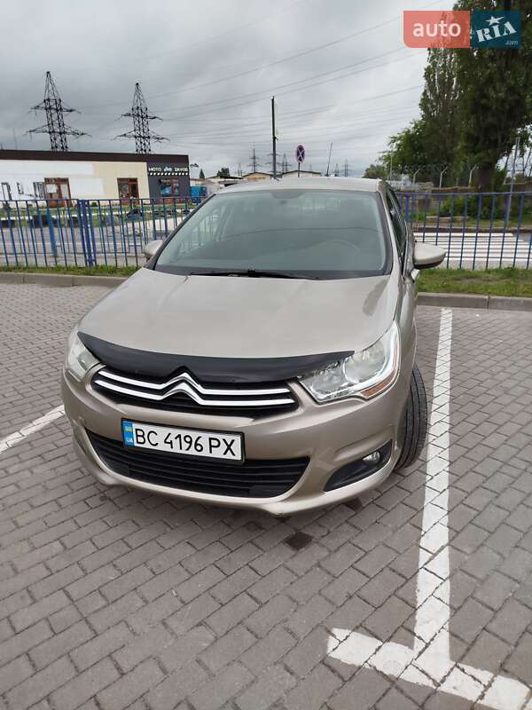 Хэтчбек Citroen C4 2011 в Львове