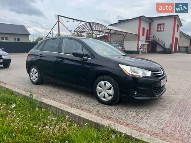 Хэтчбек Citroen C4 2012 в Ивано-Франковске