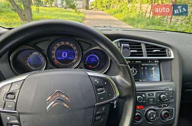 Хэтчбек Citroen C4 2012 в Каневе