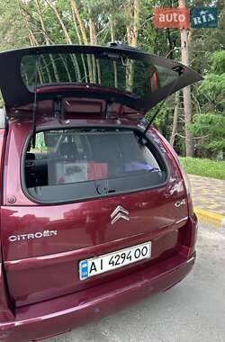 Хэтчбек Citroen C4 2007 в 