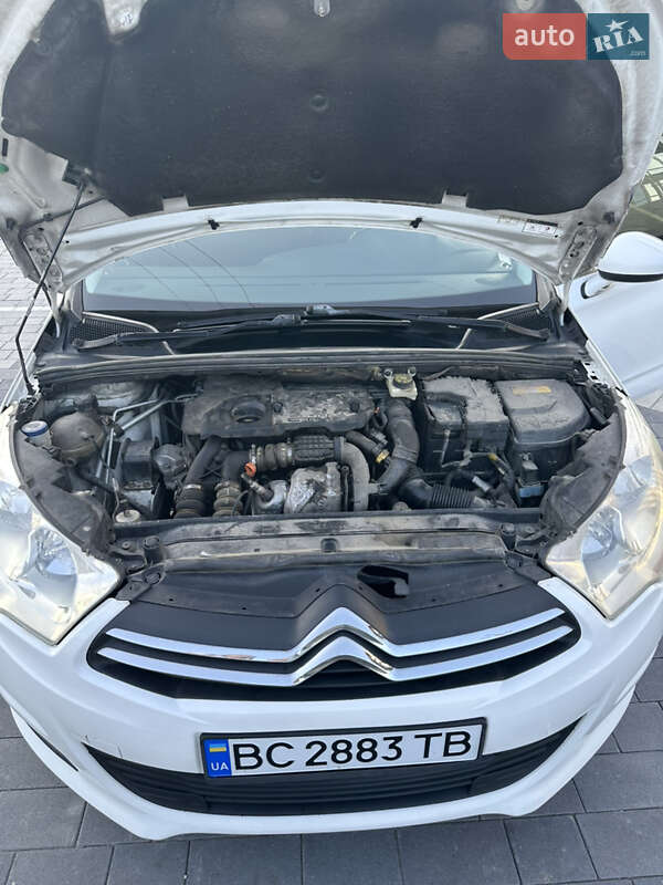 Хетчбек Citroen C4 2013 в Городку