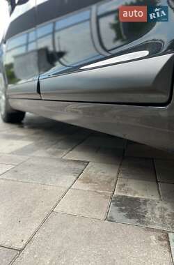 Хэтчбек Citroen C4 2009 в 