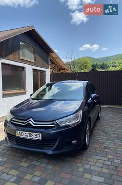 Хетчбек Citroen C4 2012 в 