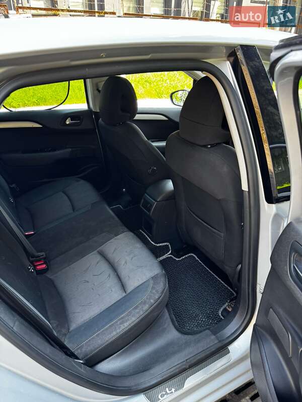Хэтчбек Citroen C4 2011 в Львове фото 11 Хэтчбек Citroen C4 2011 в Львове