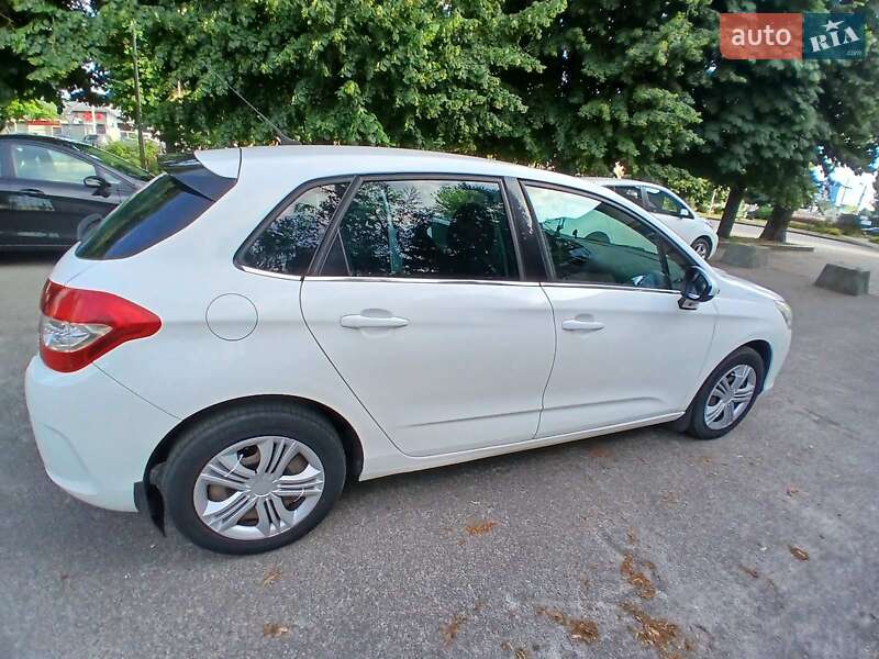 Хэтчбек Citroen C4 2011 в Киеве