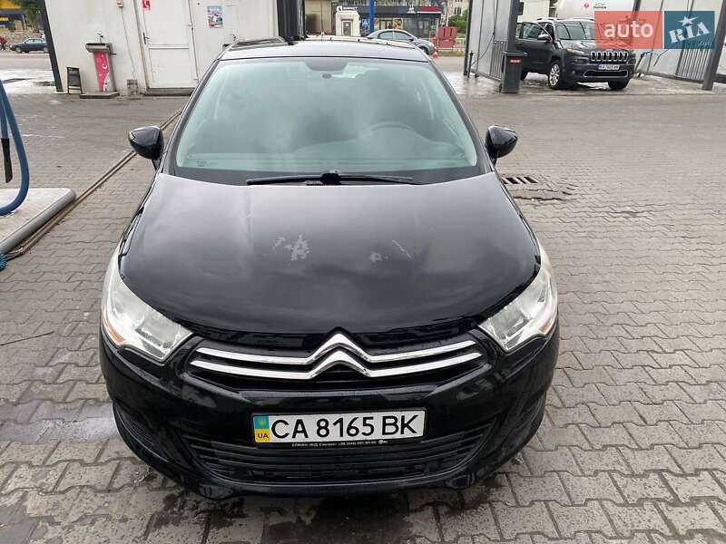 Хэтчбек Citroen C4 2012 в Софиевской Борщаговке