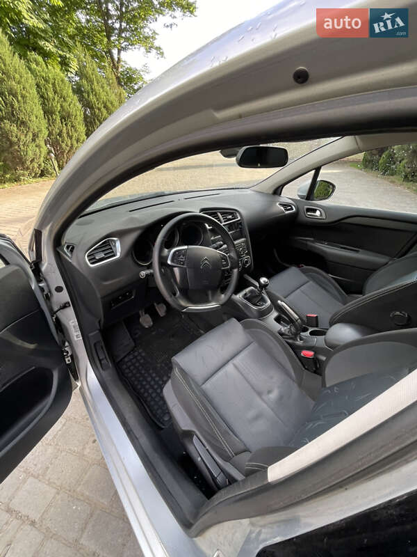 Хетчбек Citroen C4 2011 в Львові