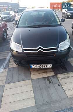 Хэтчбек Citroen C4 2007 в 