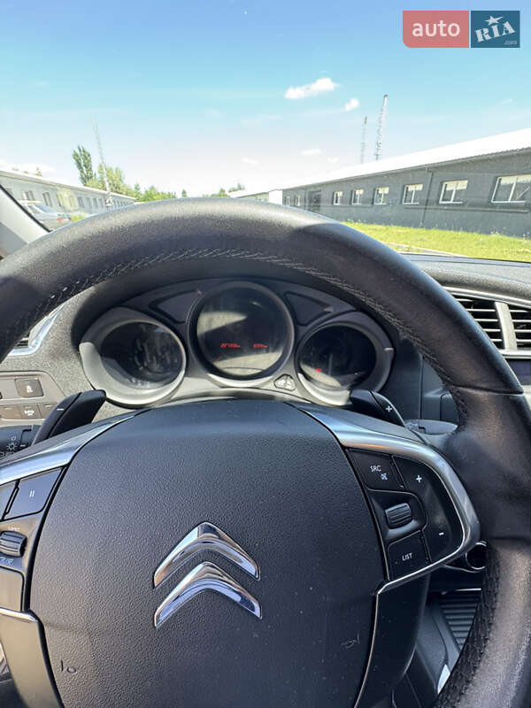 Хэтчбек Citroen C4 2013 в Киеве