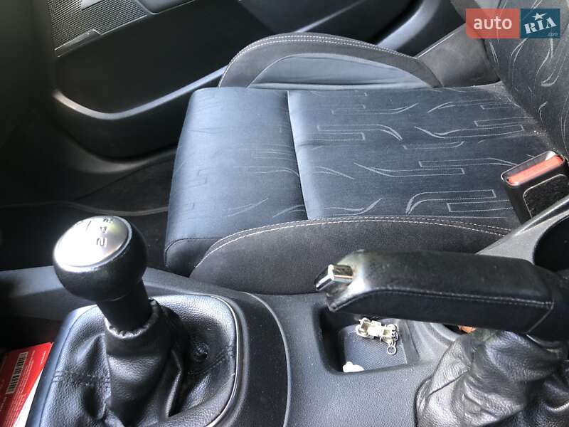Хэтчбек Citroen C4 2013 в Житомире