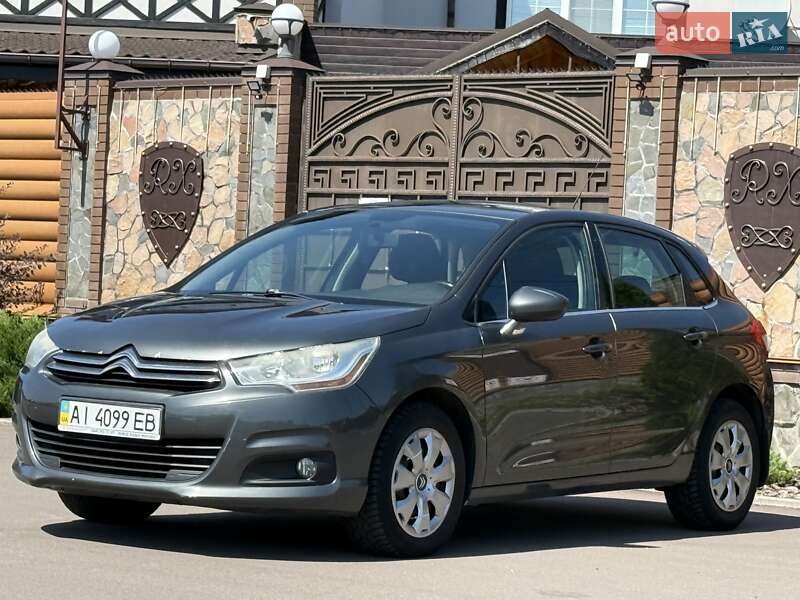 Хэтчбек Citroen C4 2012 в Киеве