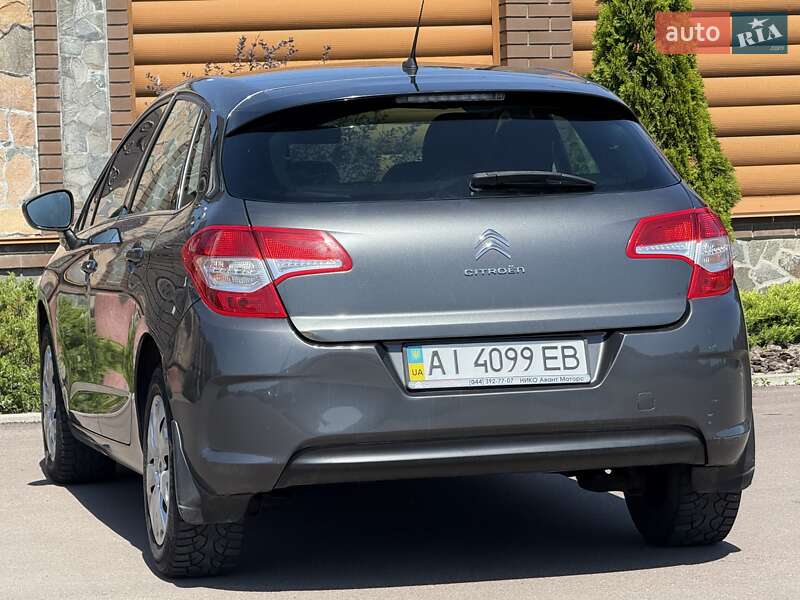 Хэтчбек Citroen C4 2012 в Киеве