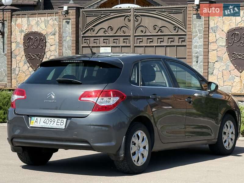 Хэтчбек Citroen C4 2012 в Киеве