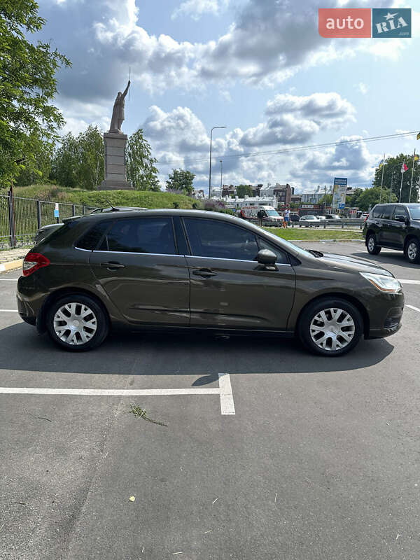 Хэтчбек Citroen C4 2013 в Белогородке