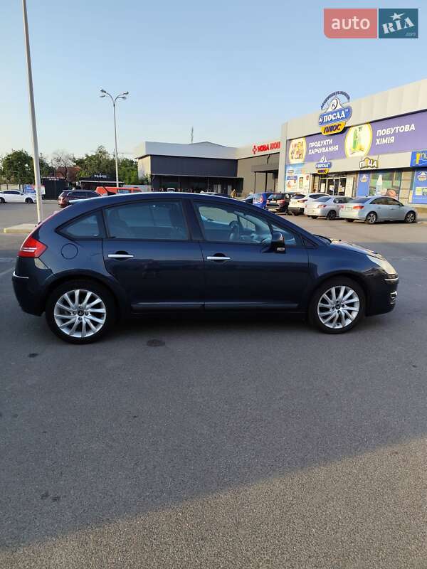 Хэтчбек Citroen C4 2008 в Полтаве
