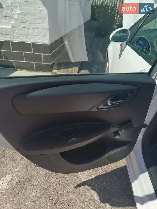 Хэтчбек Citroen C4 2009 в Звенигородке