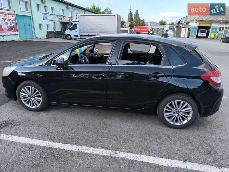 Хетчбек Citroen C4 2011 в Чернігові