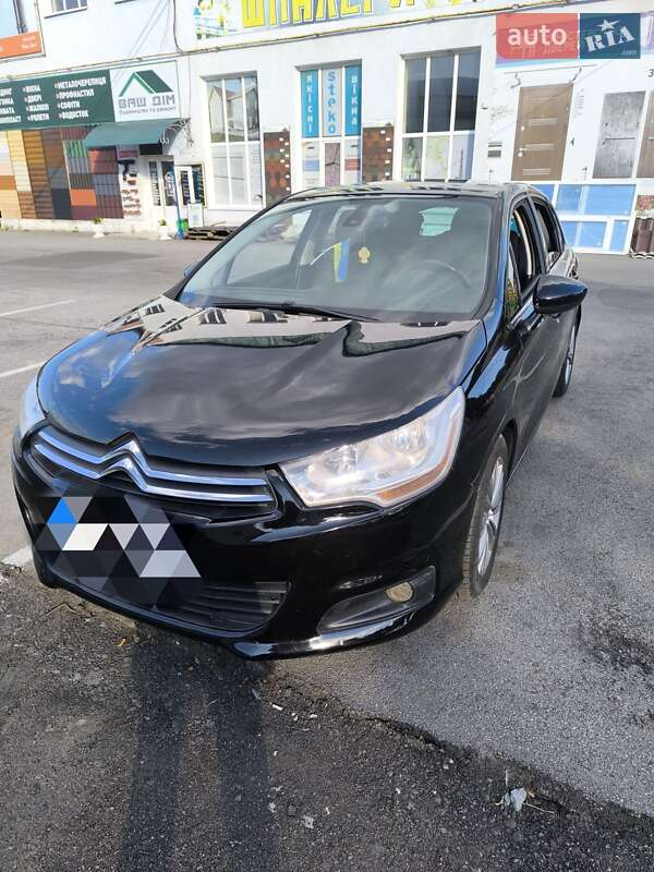 Хетчбек Citroen C4 2011 в Чернігові