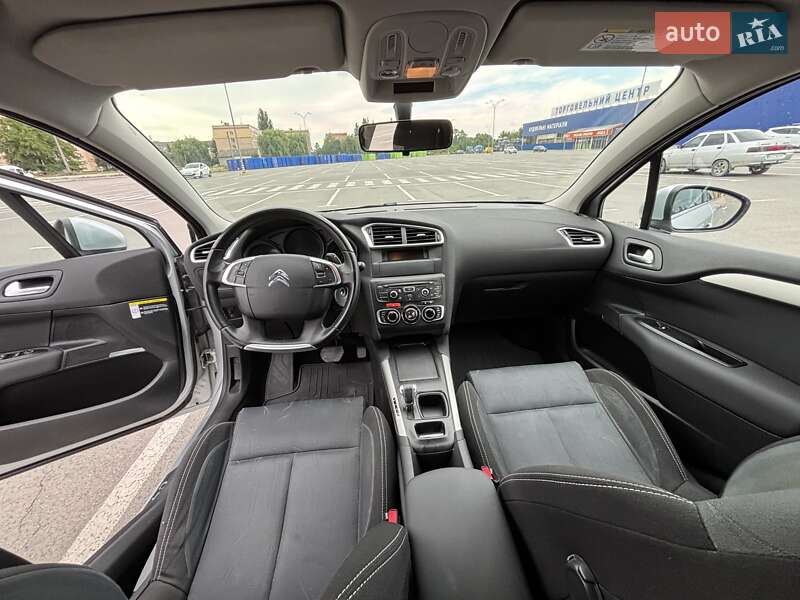 Хэтчбек Citroen C4 2012 в Каменец-Подольском