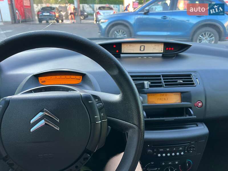 Хэтчбек Citroen C4 2007 в Киеве