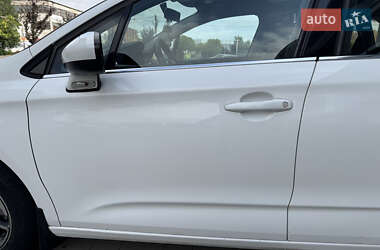 Хэтчбек Citroen C4 2012 в 