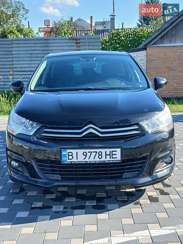 Хэтчбек Citroen C4 2011 в Полтаве