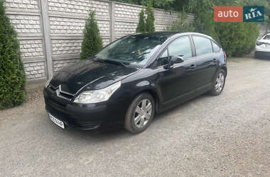 Хэтчбек Citroen C4 2007 в 