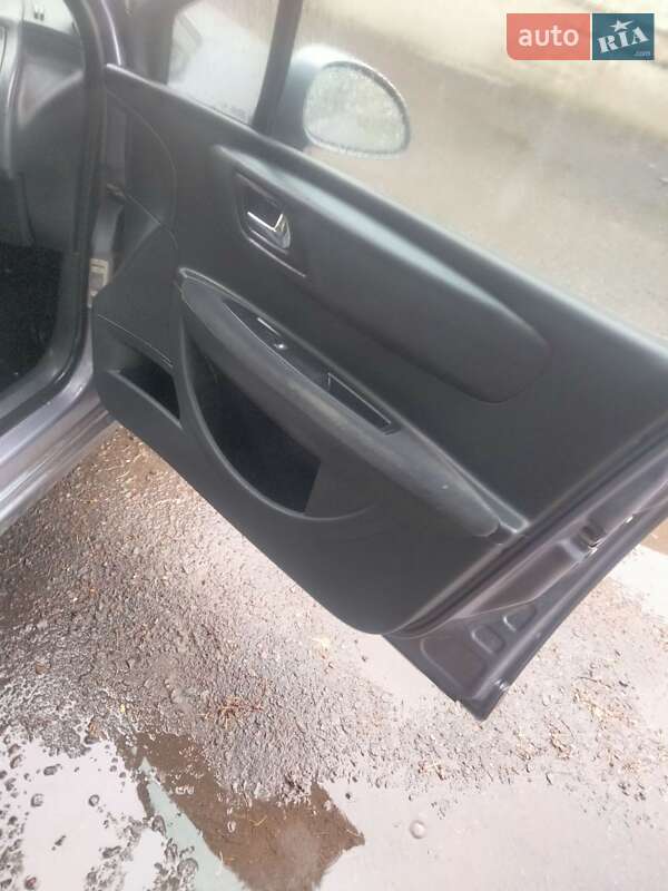 Хэтчбек Citroen C4 2006 в Ровно