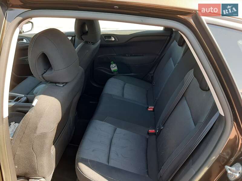 Хэтчбек Citroen C4 2014 в Борисполе