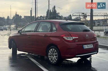 Хэтчбек Citroen C4 2012 в 