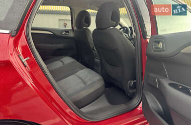 Хэтчбек Citroen C4 2012 в 