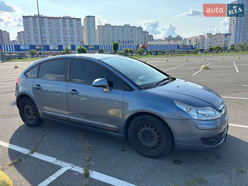 Хэтчбек Citroen C4 2007 в Киеве