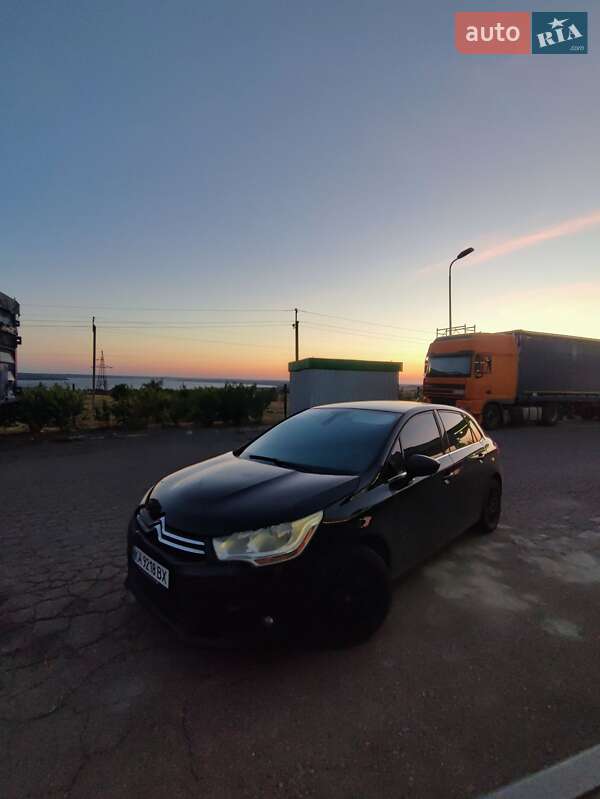 Хэтчбек Citroen C4 2011 в Николаеве