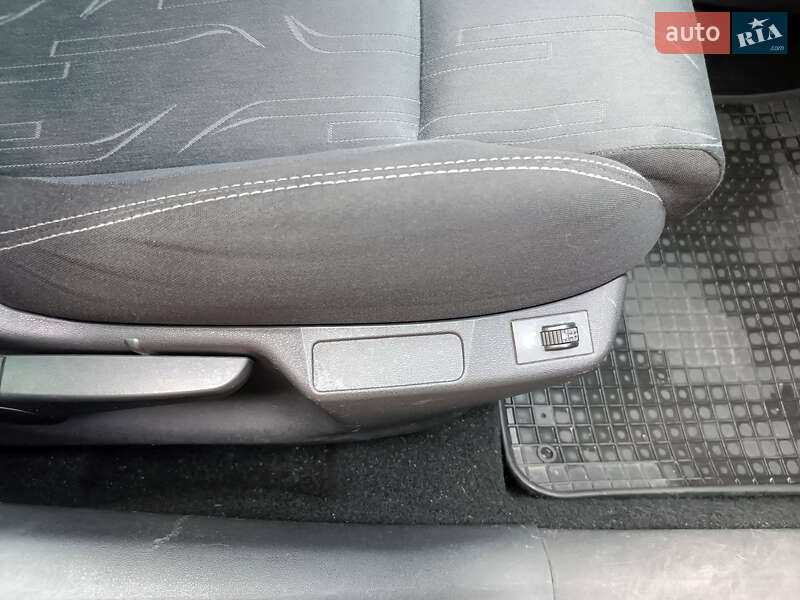 Хэтчбек Citroen C4 2011 в Киеве